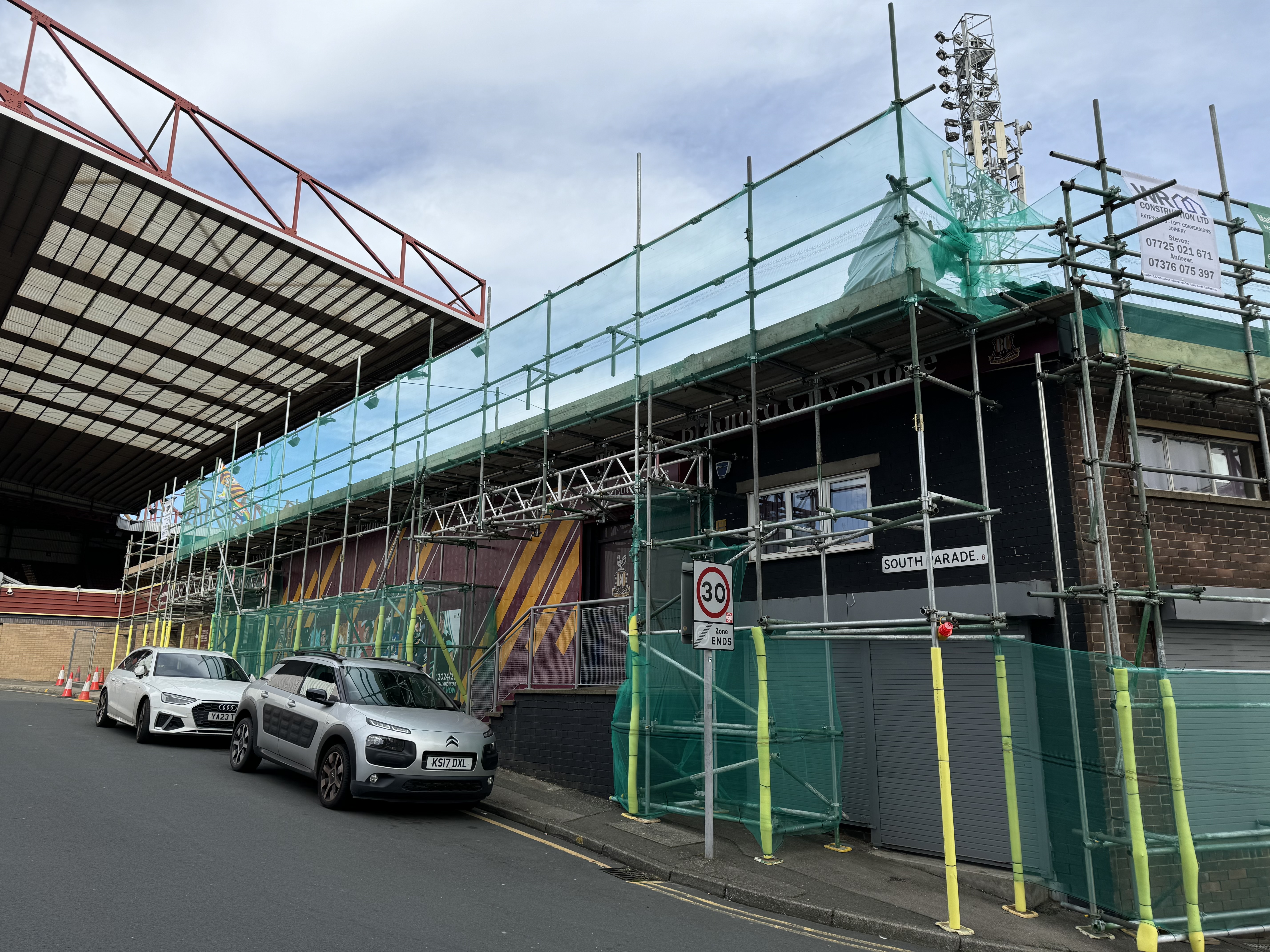 Scaffolding Leeds site in Yorkshire 17
